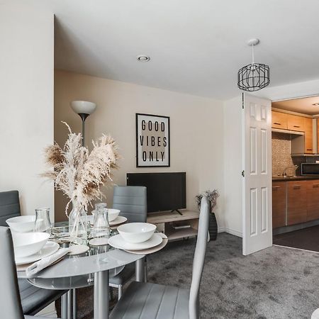 Stylish 2 Bed Manchester Flat Exterior foto