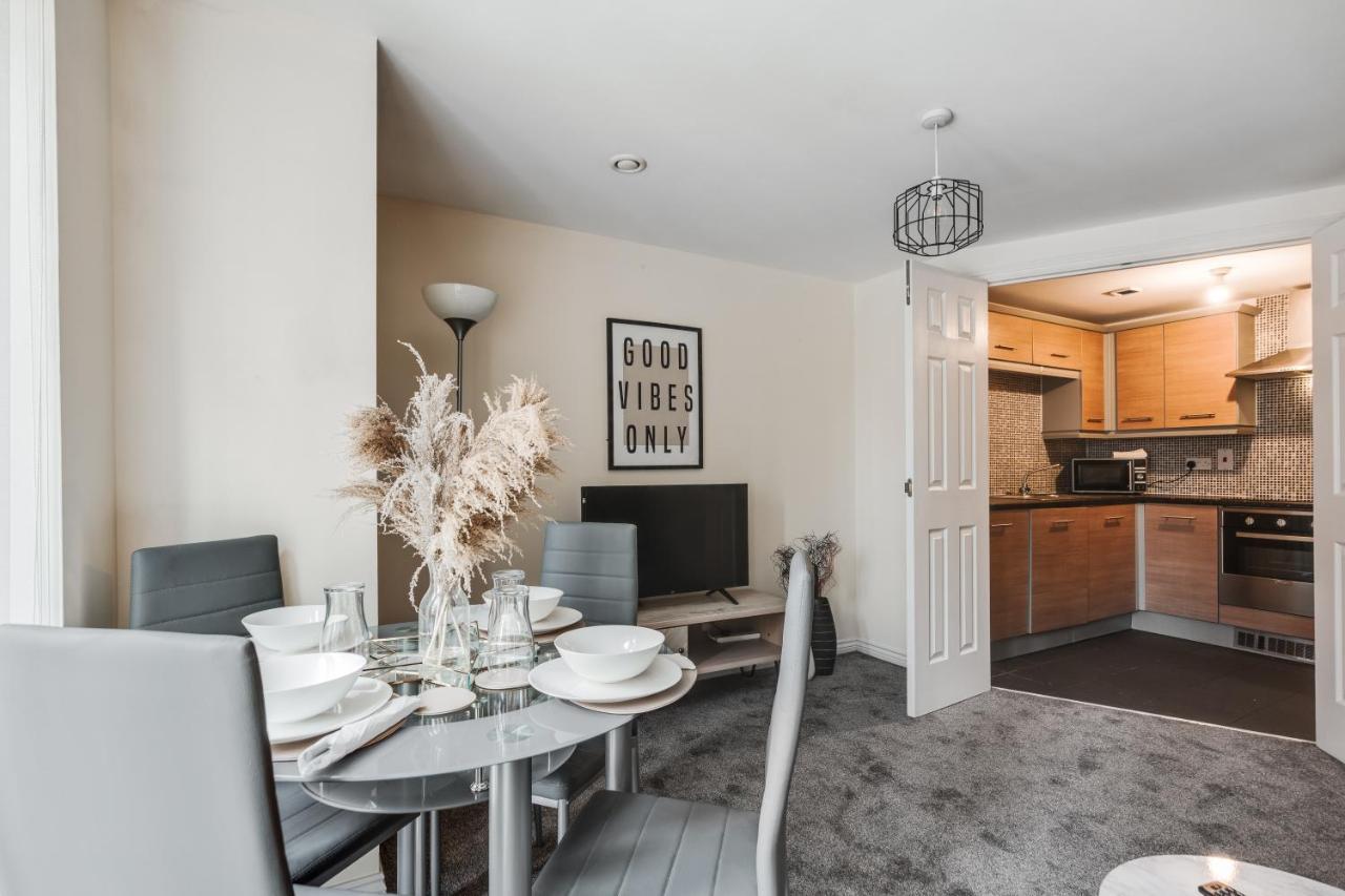 Stylish 2 Bed Manchester Flat Exterior foto
